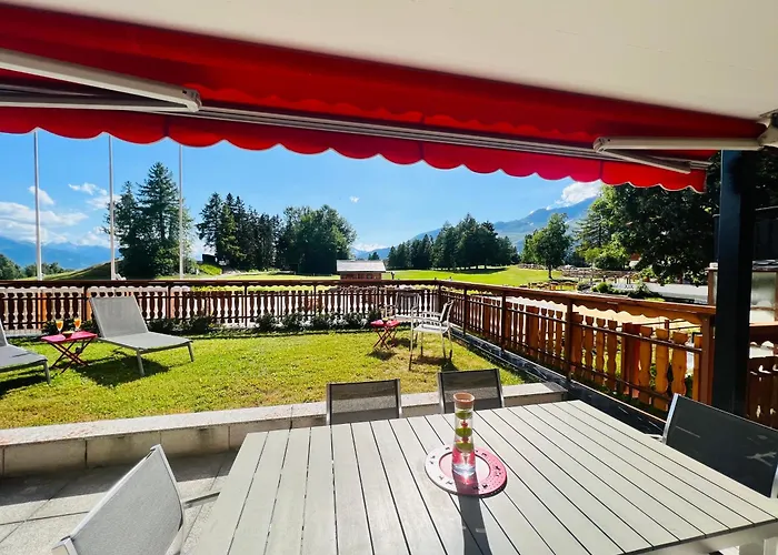 Fontainebleau Golf In Golf Out *