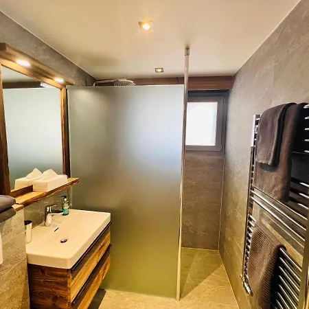 Fontainebleau Golf In Golf Out